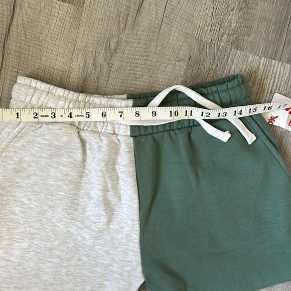 Fleece Factory Shorts - Picture 7 of 7